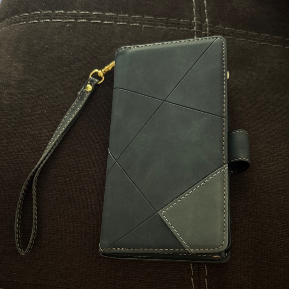 Sleek Black Geometric Phone Wallet Case